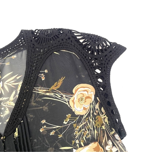 Anthropologie Meadow Rue Floral Crochet Sleeve Black Sheer Blouse - Picture 6 of 9